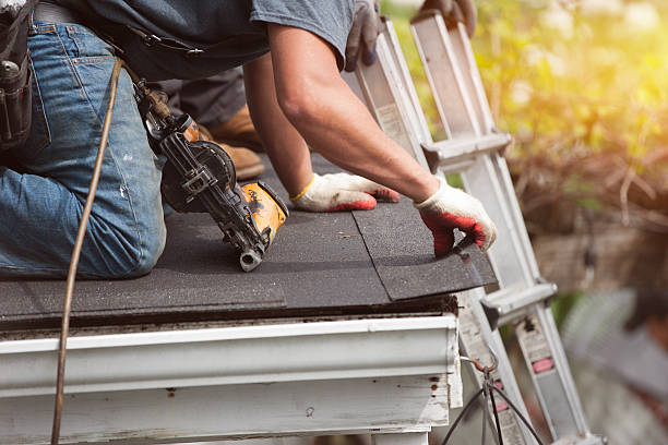 Roof Gutter Cleaning in Beckett Ridge, OH